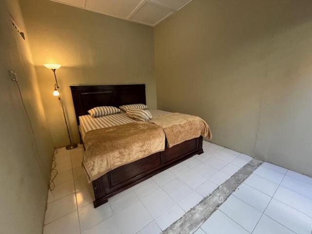 Mutiara Homestay Syariah Jogjakarta Buitenkant foto